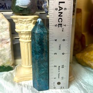 Blue Apatite tower crystal mineral 5"1/2  327g